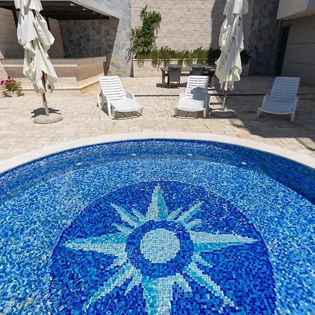아파트 Tophill Altezza Premium - View And Pool *